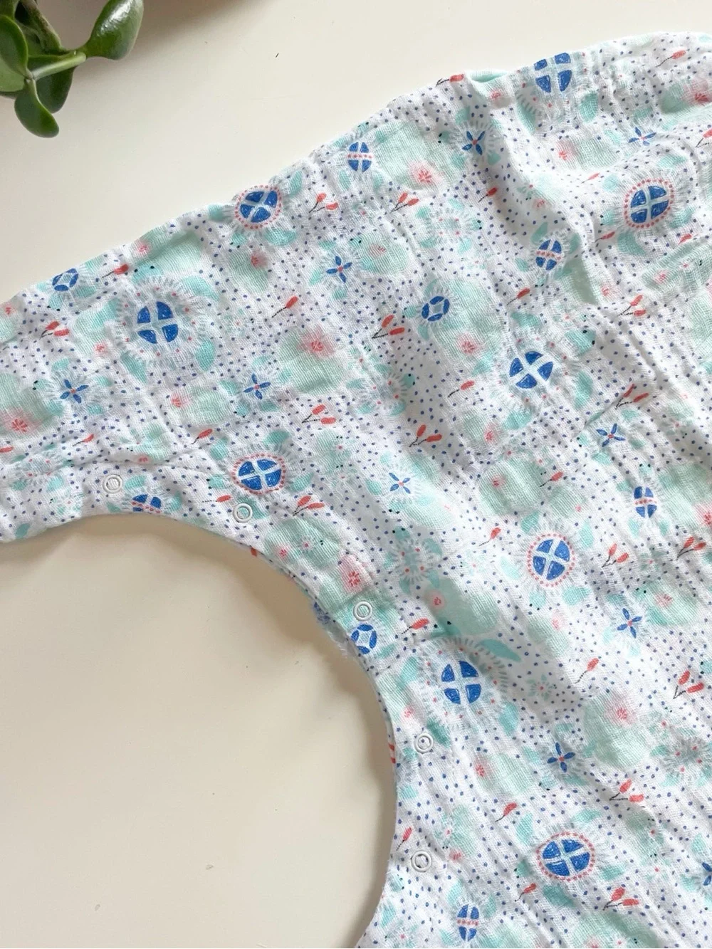 Angel Dear Organic White Muslin Halter Romper with Blue and Mint Print | 6-12m